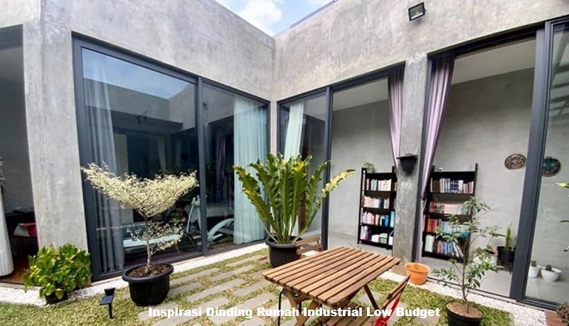 Dinding Rumah Industrial